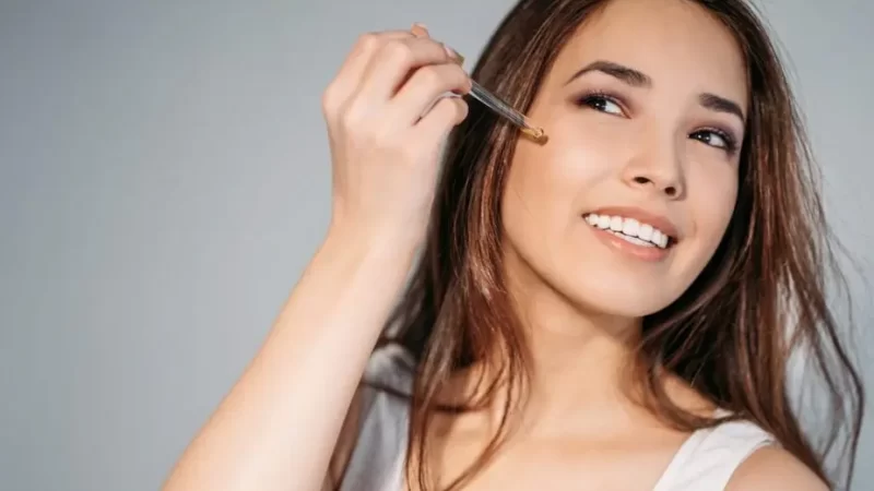 Aceites Esenciales para una Belleza Natural